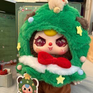 BABY THREE CHRISTMAS TREE WITH SPECIAL EYES 400%